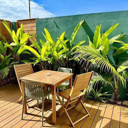 Aloes - Villa Salba. Panoramic View. L'Etang-Sale Екстер'єр фото