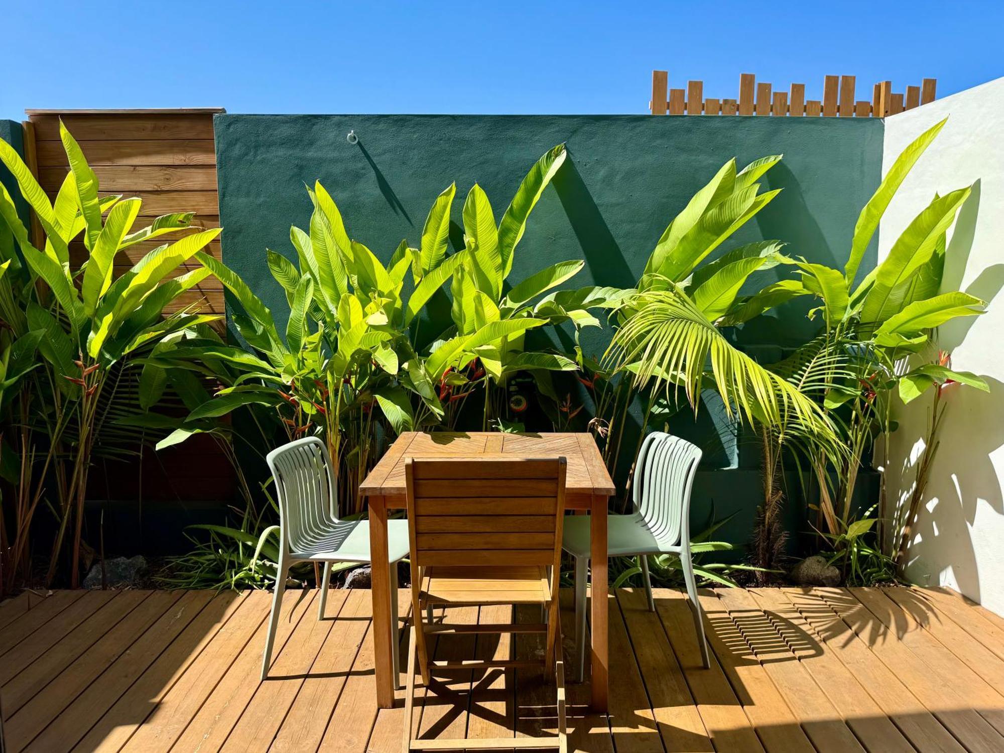 Aloes - Villa Salba. Panoramic View. L'Etang-Sale Екстер'єр фото
